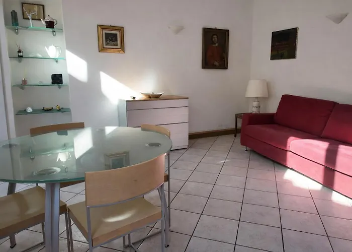 300m Da Piazza Del Campo Con Drink Di Benvenuto Сієна